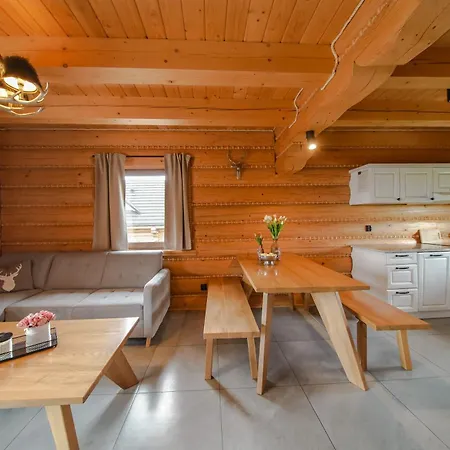 Zloty Gron Log & * Istebna