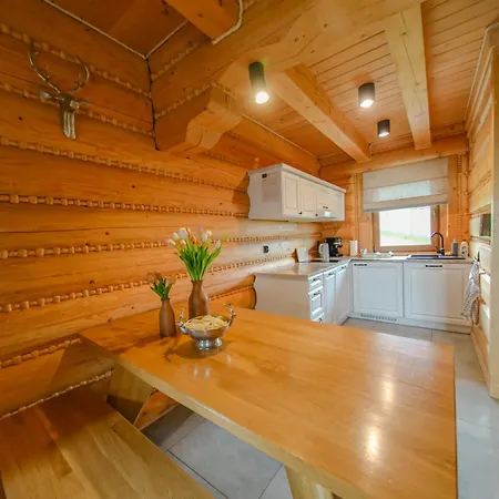 Zloty Gron Log & Prázdninový dům Istebna