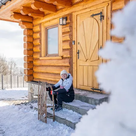 Zloty Gron Log & Hébergement de vacances *