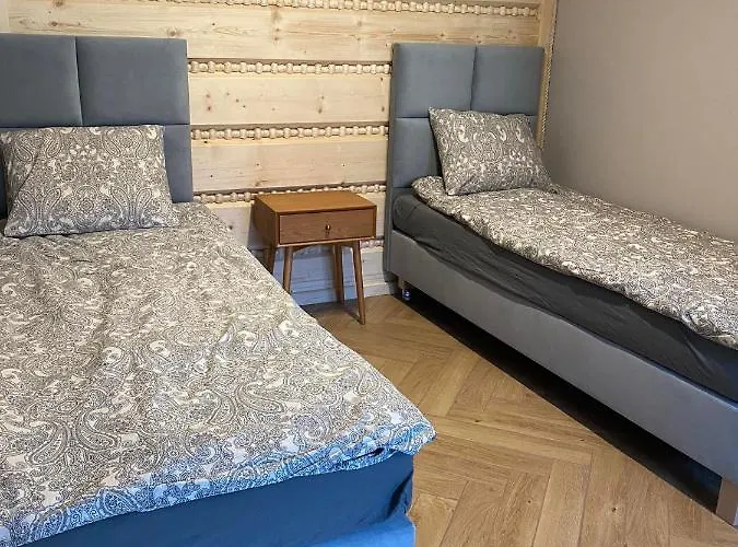 Zloty Gron Log & Prázdninový dům