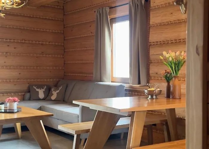 Zloty Gron Log & Prázdninový dům Istebna