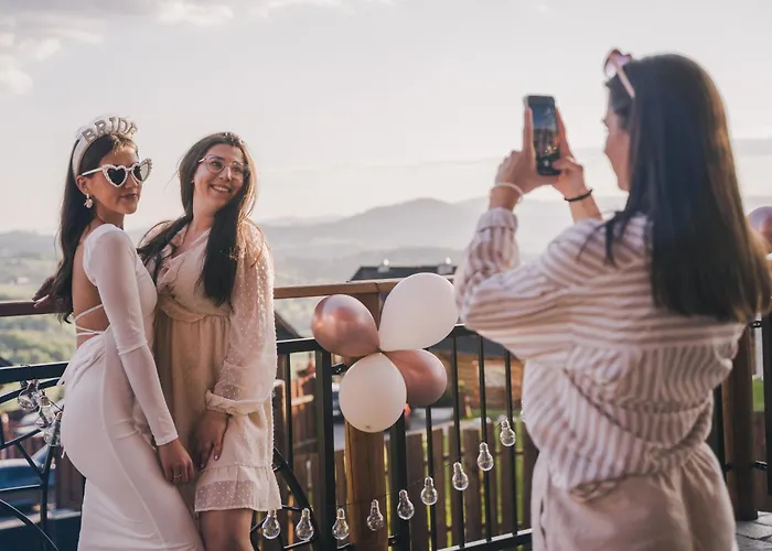 Zloty Gron Log & Prázdninový dům *