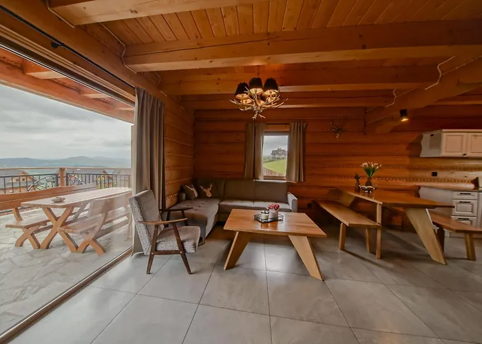 Zloty Gron Log & Prázdninový dům *